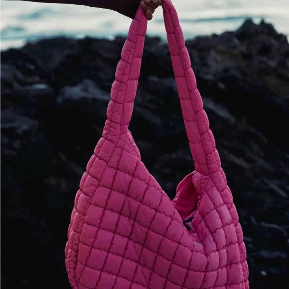 New! FP Movement Free People Quilted Carryall Tote Pink Bubblegum NWT Bag - Picture 3 of 5